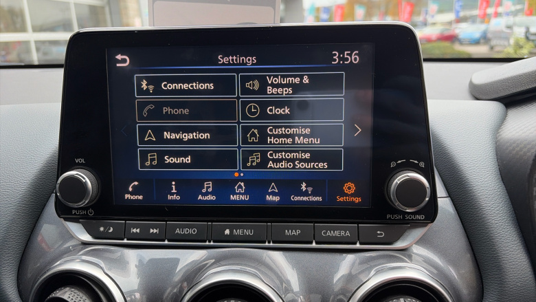 Nissan Juke 1.0 DiG-T N-Connecta 5dr Petrol Hatchback